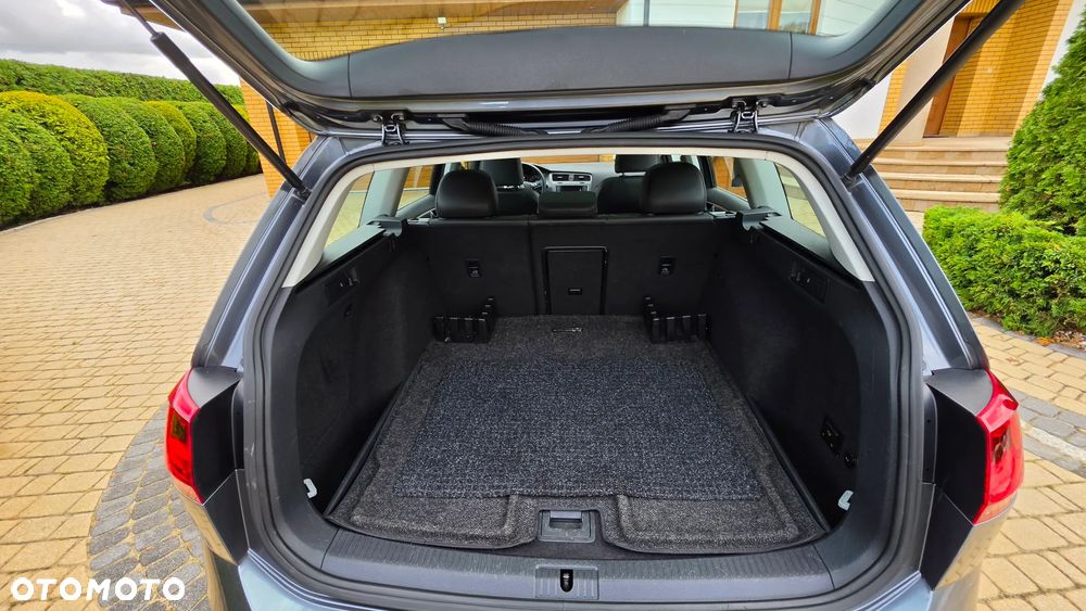 Volkswagen Golf 2.0 TDI BMT Highline DSG - 8