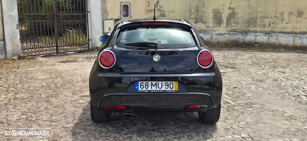 Alfa Romeo MiTo 1.3 JTD Distinctive - 9