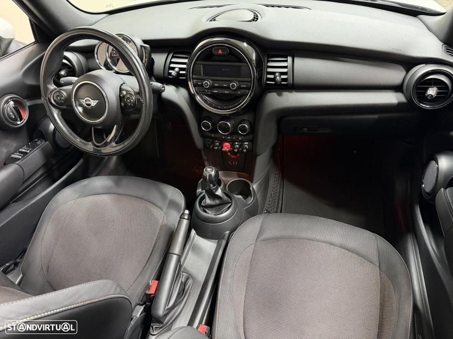 MINI Cabrio One Classic - 24