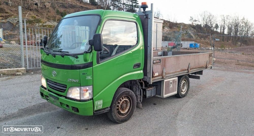 Toyota Hilux 2.5 D4-D CD - 1