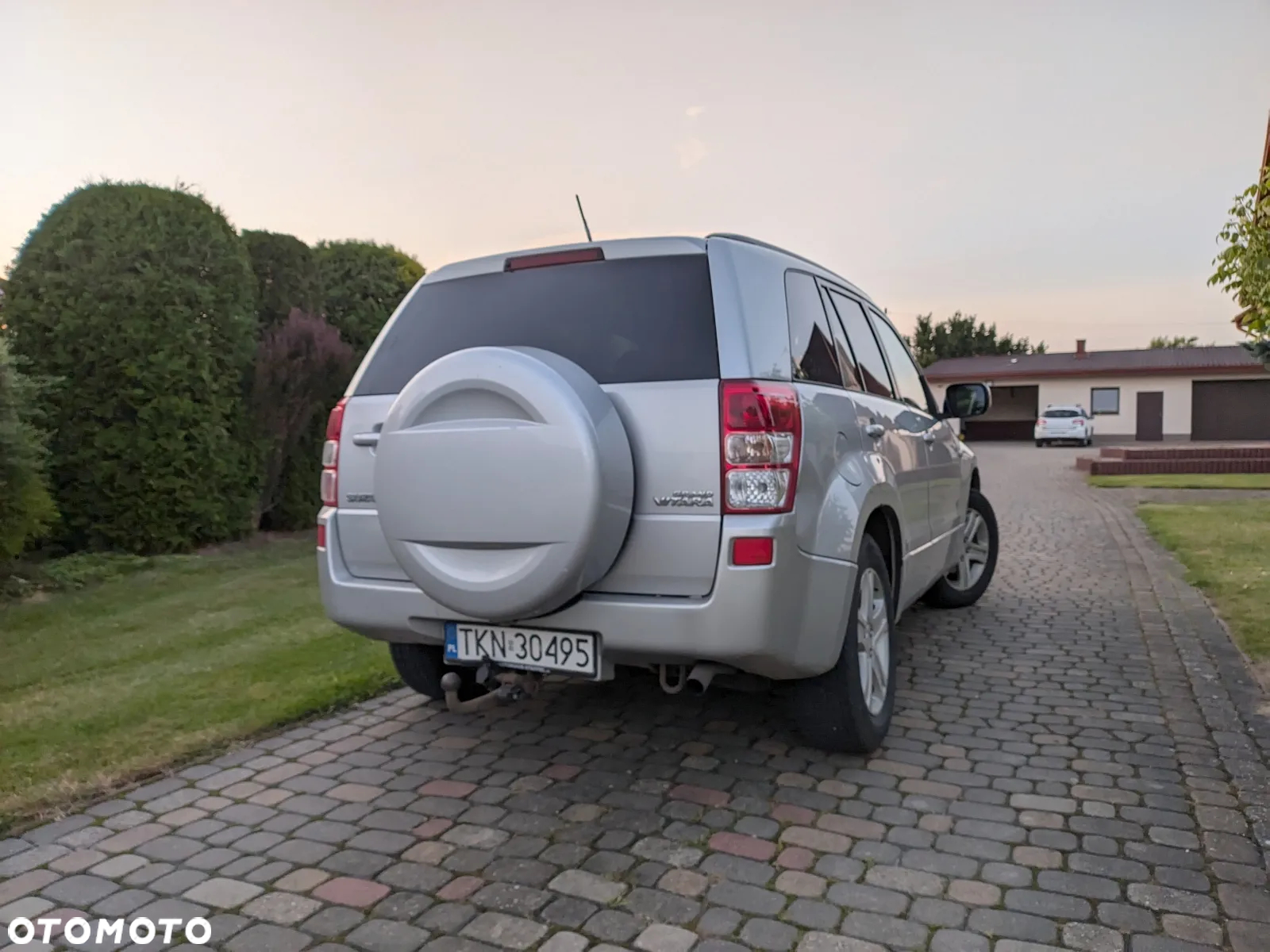 Suzuki Grand Vitara 1.9 DDiS - 24