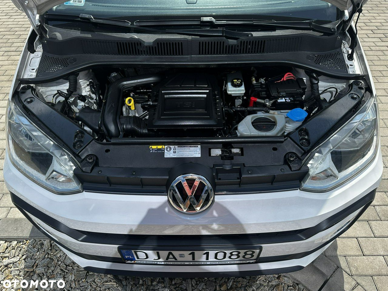 Volkswagen up! TSI high - 28