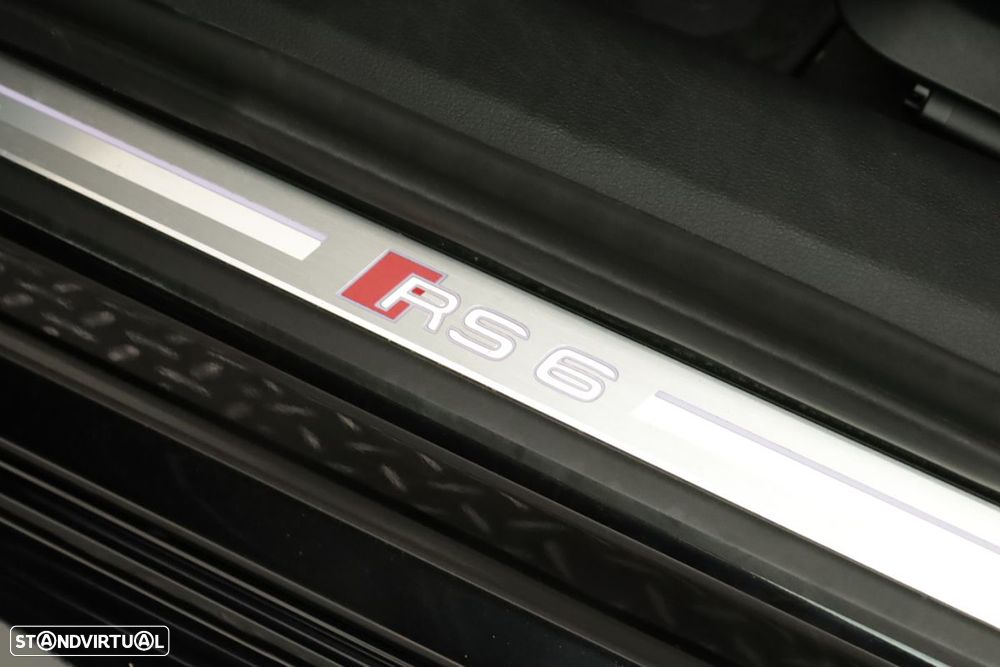 Audi RS6 Avant 4.0 TFSI quattro Tiptronic - 23