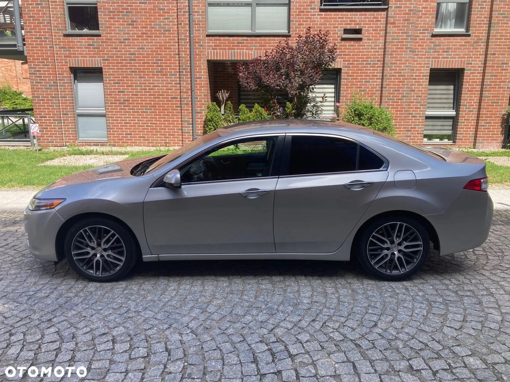Honda Accord - 1