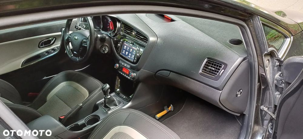 Kia Ceed 1.6 CRDi L - 9