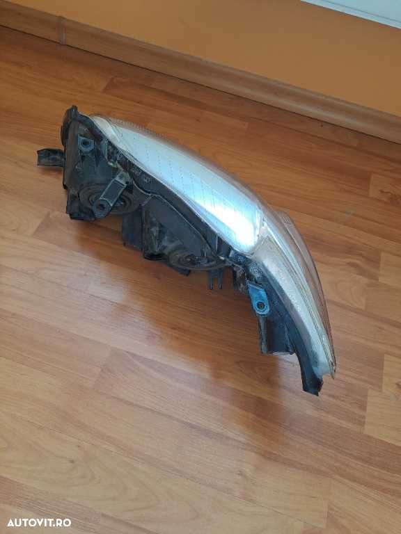 Far dreapta Toyota Corolla an 2009-2011 original - 4