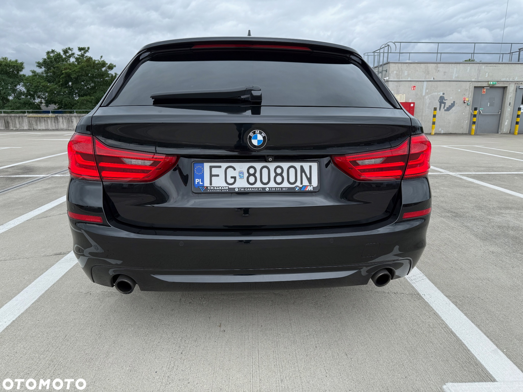 BMW Seria 5 520d Touring - 9