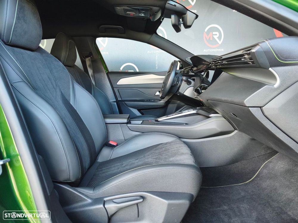 Peugeot 308 1.2 PureTech GT EAT8 - 37
