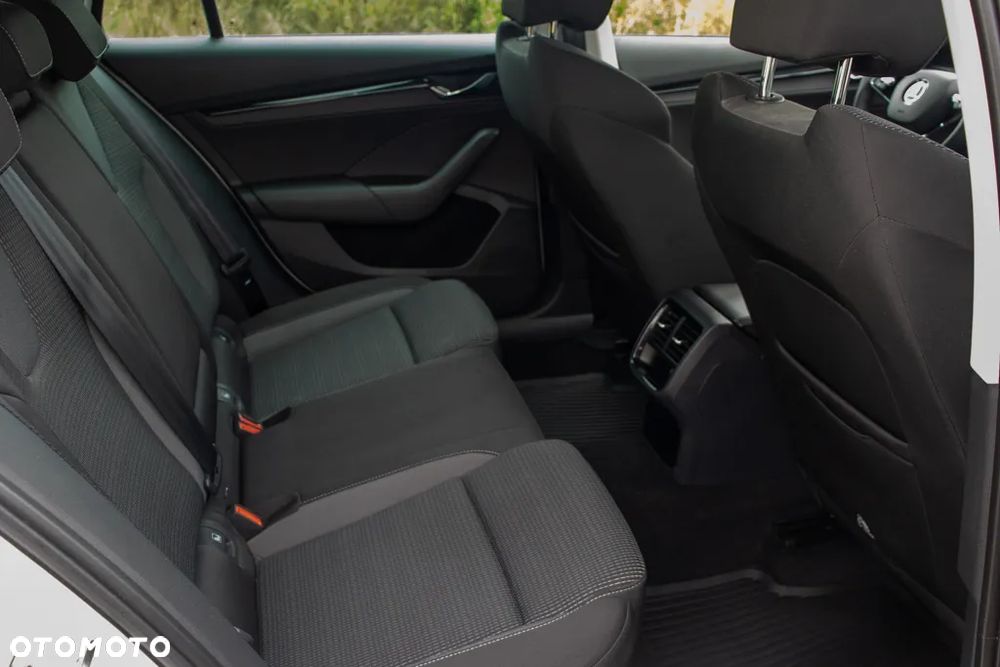 Skoda Octavia 1.0 TSI Ambition - 13