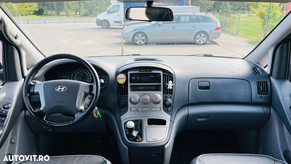 Hyundai H-1 2.5 CRDi Travel Premium - 13