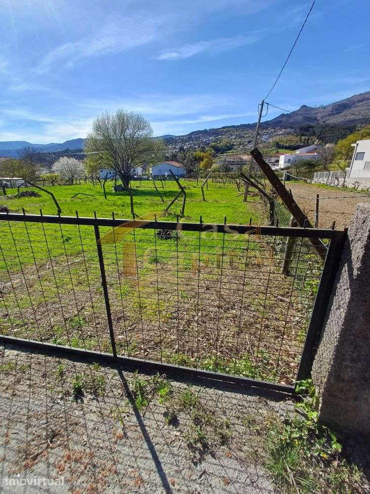Terreno para construção - Grande imagem: 3/4