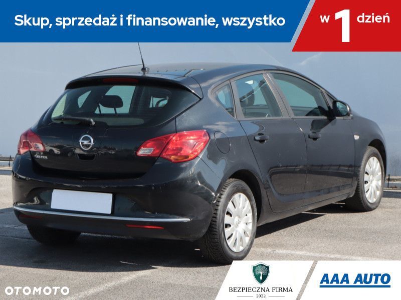 Opel Astra - 7