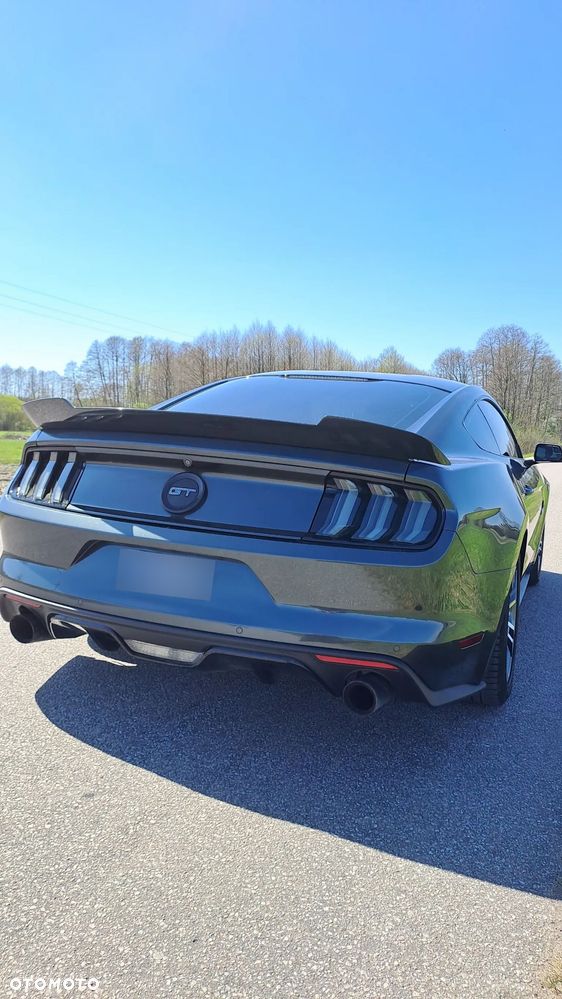 Ford Mustang 5.0 V8 GT - 8