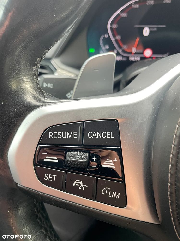 BMW X6 xDrive40i - 11