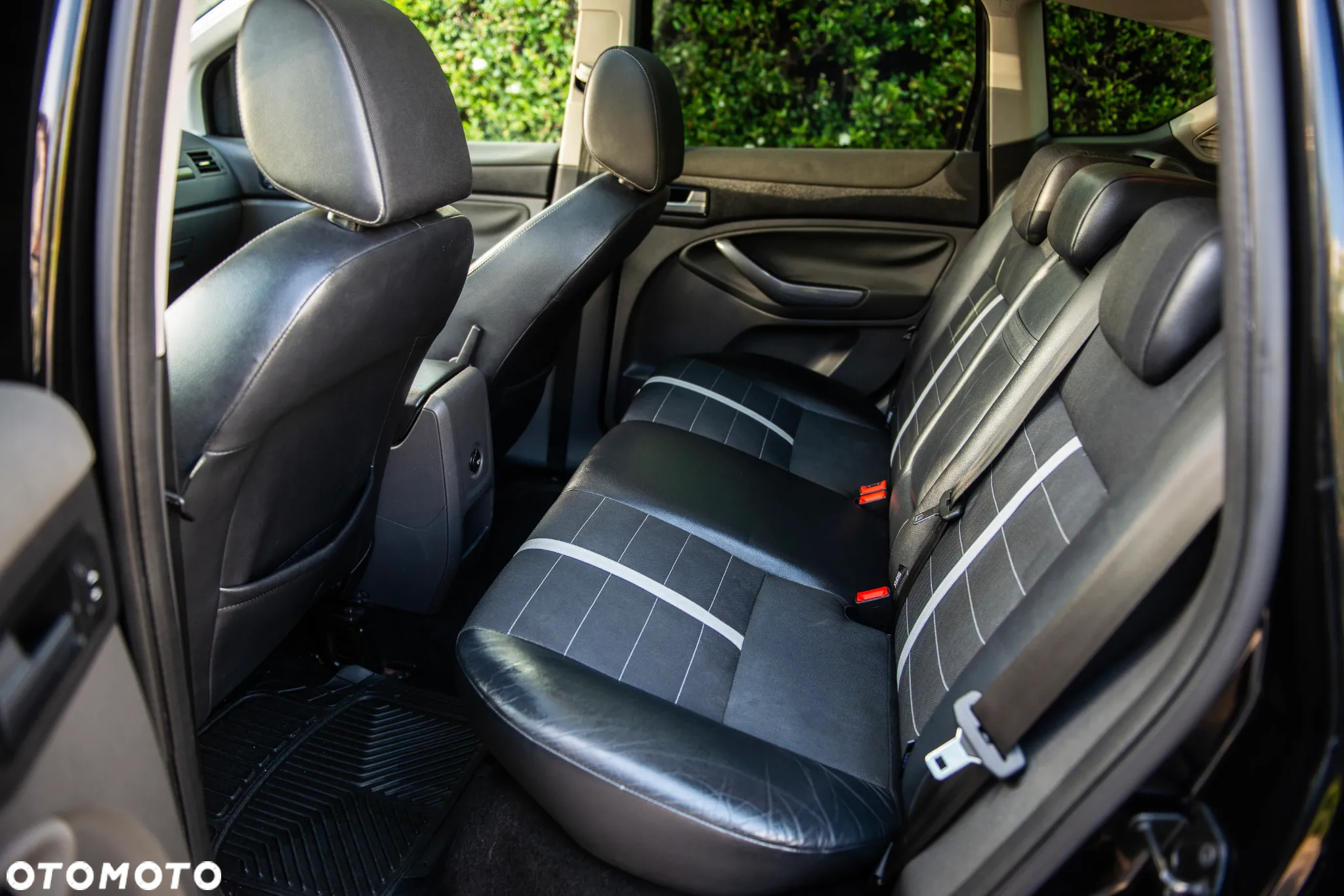 Ford Kuga 2.0 TDCi 4WD Titanium - 21