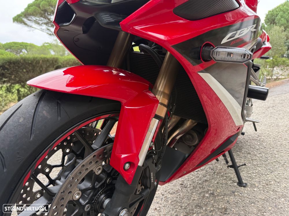 Honda CBR 650 R - 3