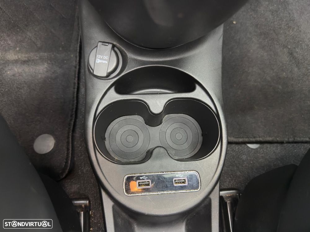 Fiat 500C 1.0 Hybrid Dolcevita - 36