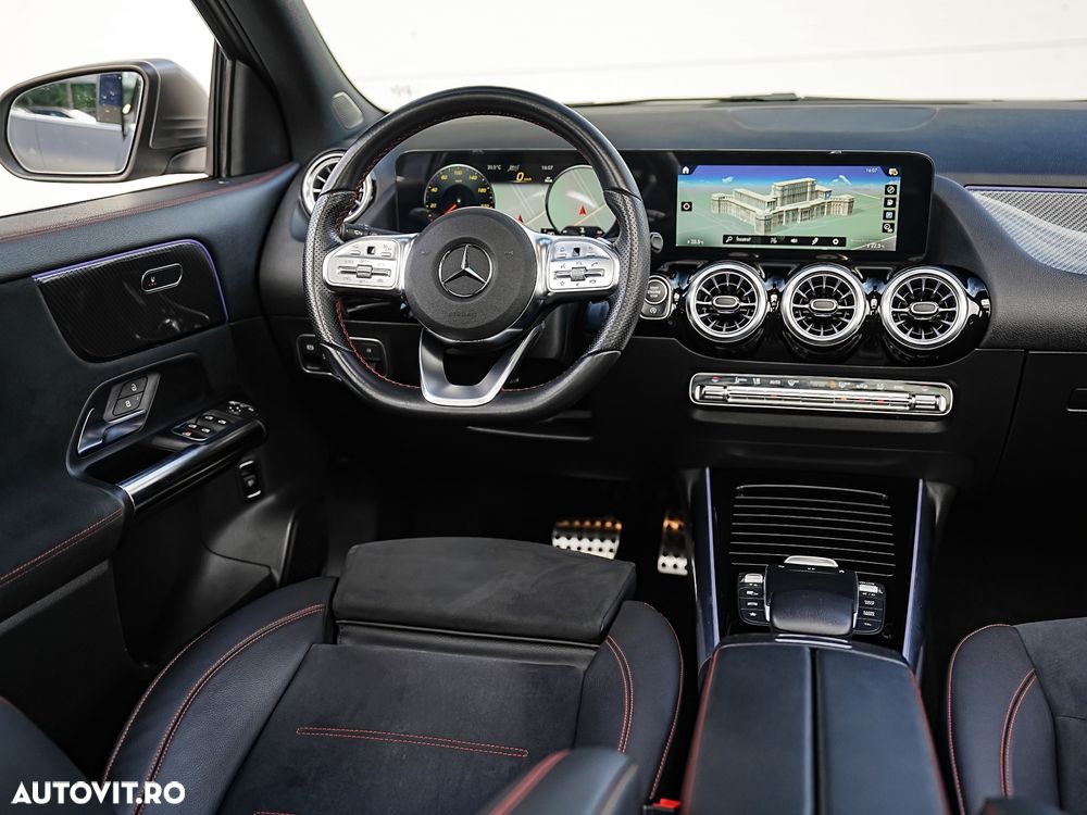 Mercedes-Benz GLA 200 d 4MATIC 8G-DCT AMG Line - 33