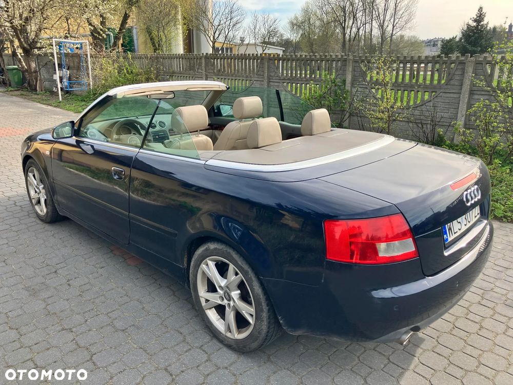 Audi A4 Cabrio 1.8 T - 10
