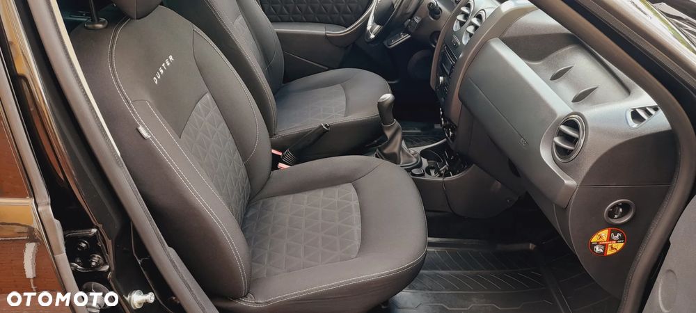 Dacia Duster 1.6 Laureate - 10