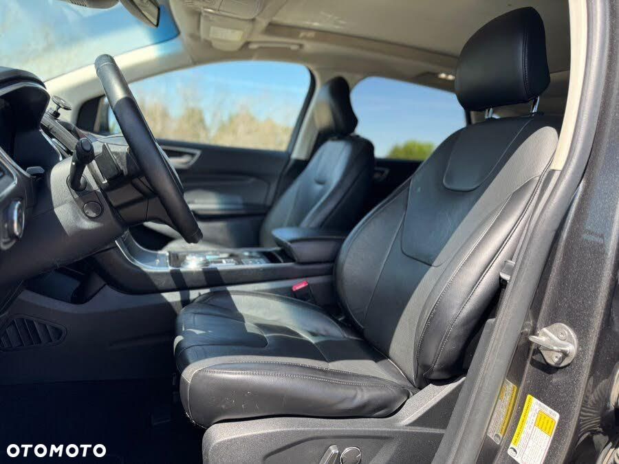 Ford Edge - 12