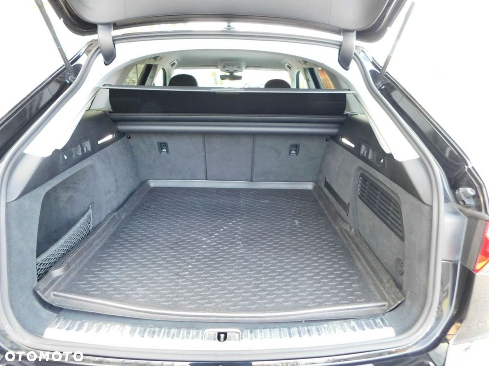 Audi A6 Avant - 25