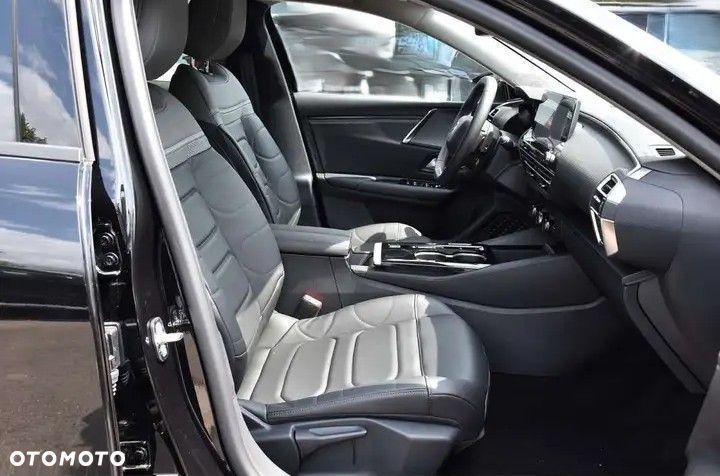 Citroën C5X 1.2 mHEV Plus eDCT6 - 8