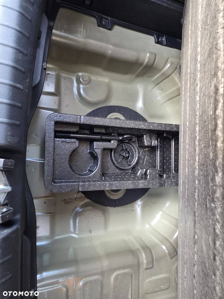 Kia Stonic 1.0 T-GDI GT Line - 20