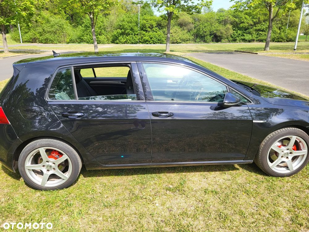 Volkswagen Golf 1.6 TDI BlueMotion Trendline - 6