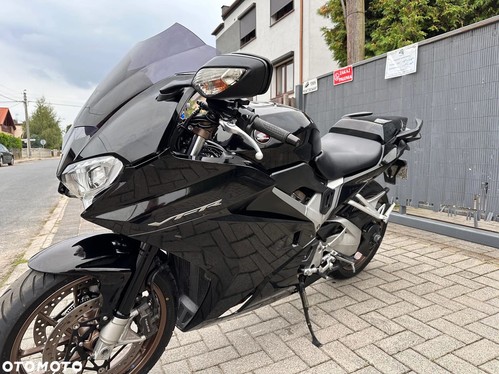 Honda VFR - 29