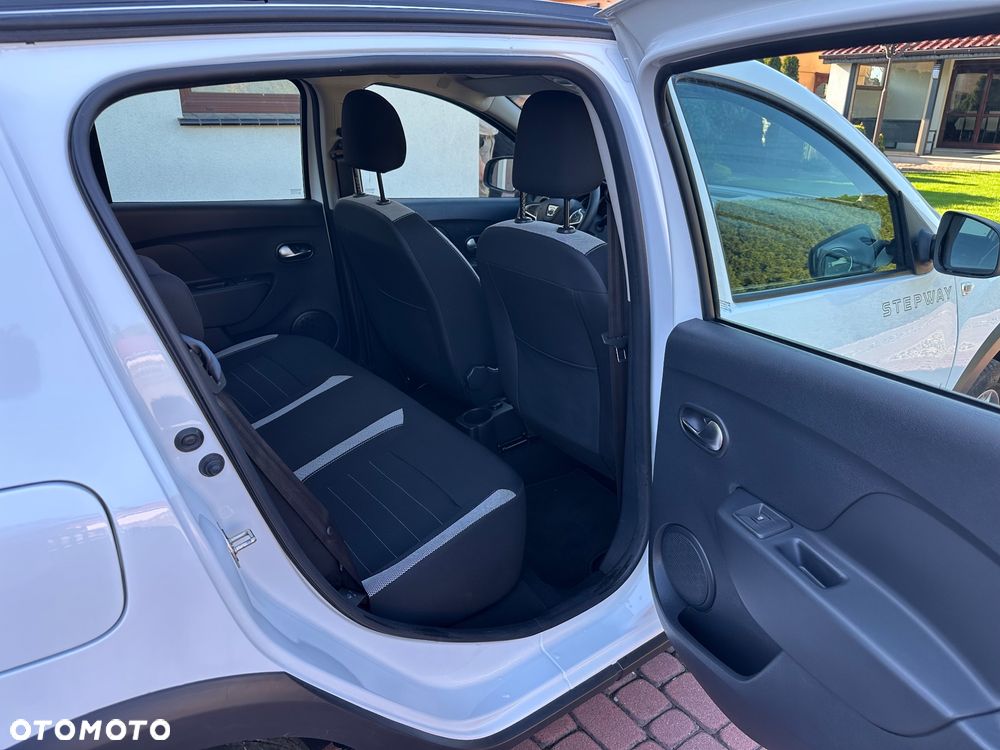 Dacia Sandero Stepway TCe 90 Ambiance - 33