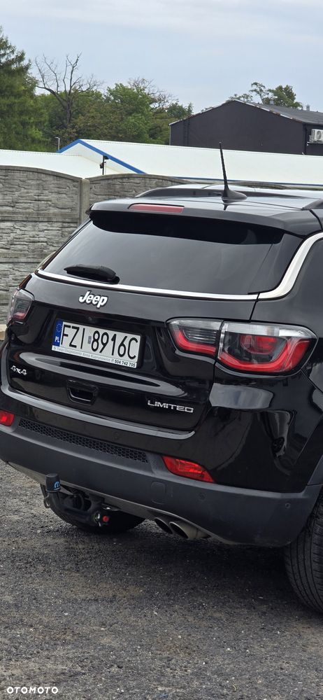 Jeep Compass - 2