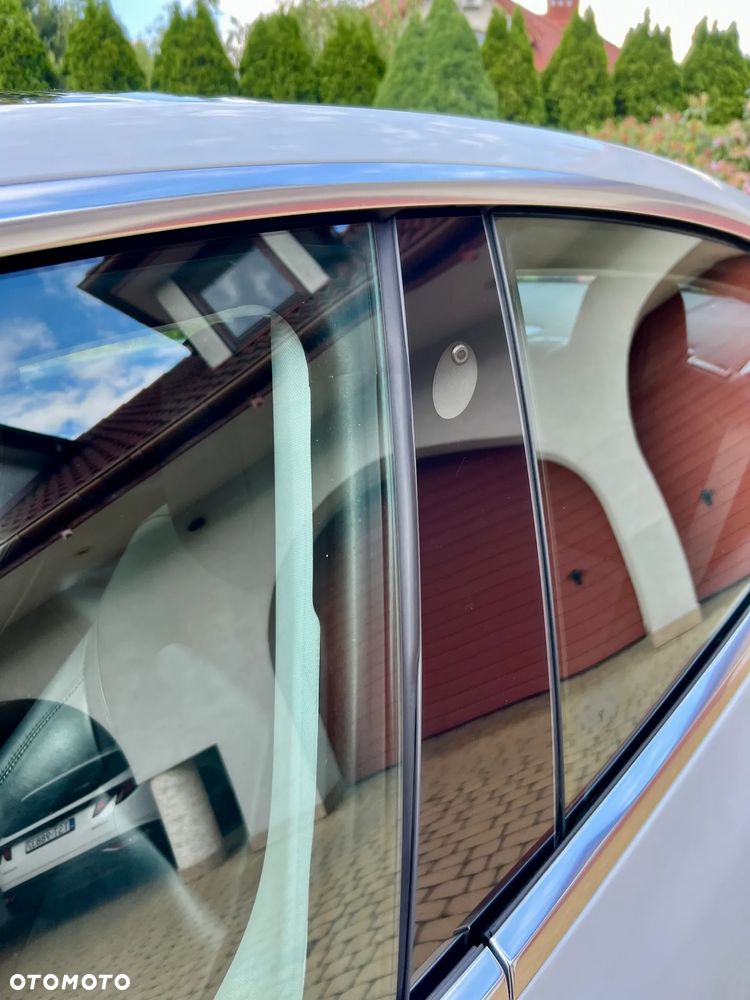 Tesla Model 3 - 34