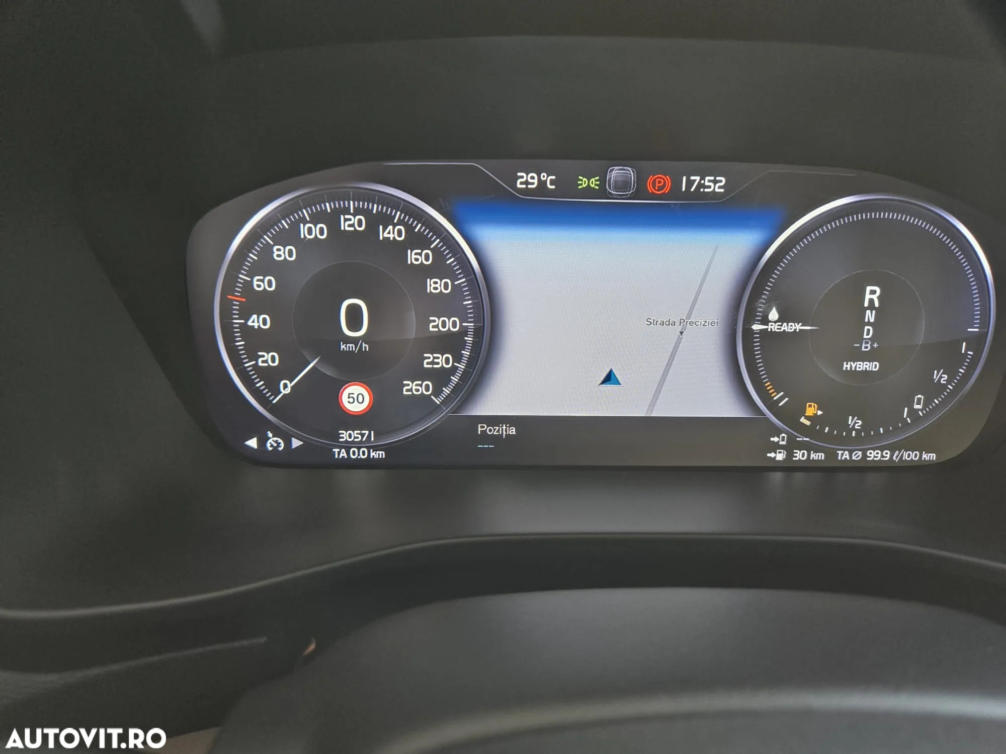 Volvo XC 40 - 5