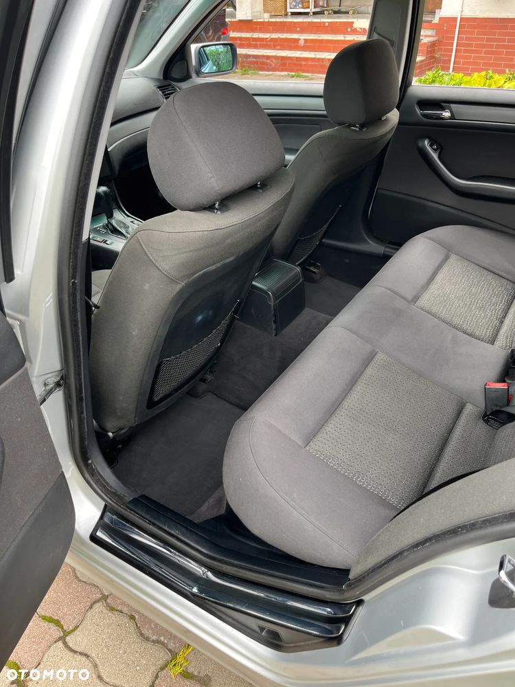 BMW Seria 3 - 13