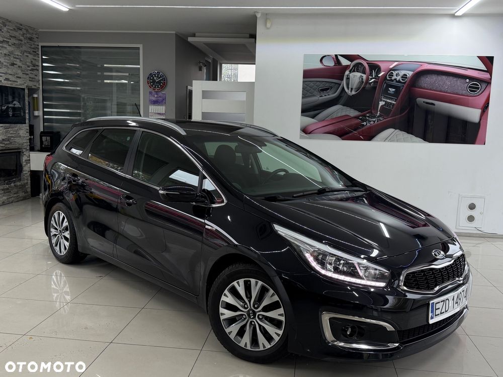 Kia Ceed 1.6 GDI M DCT - 37