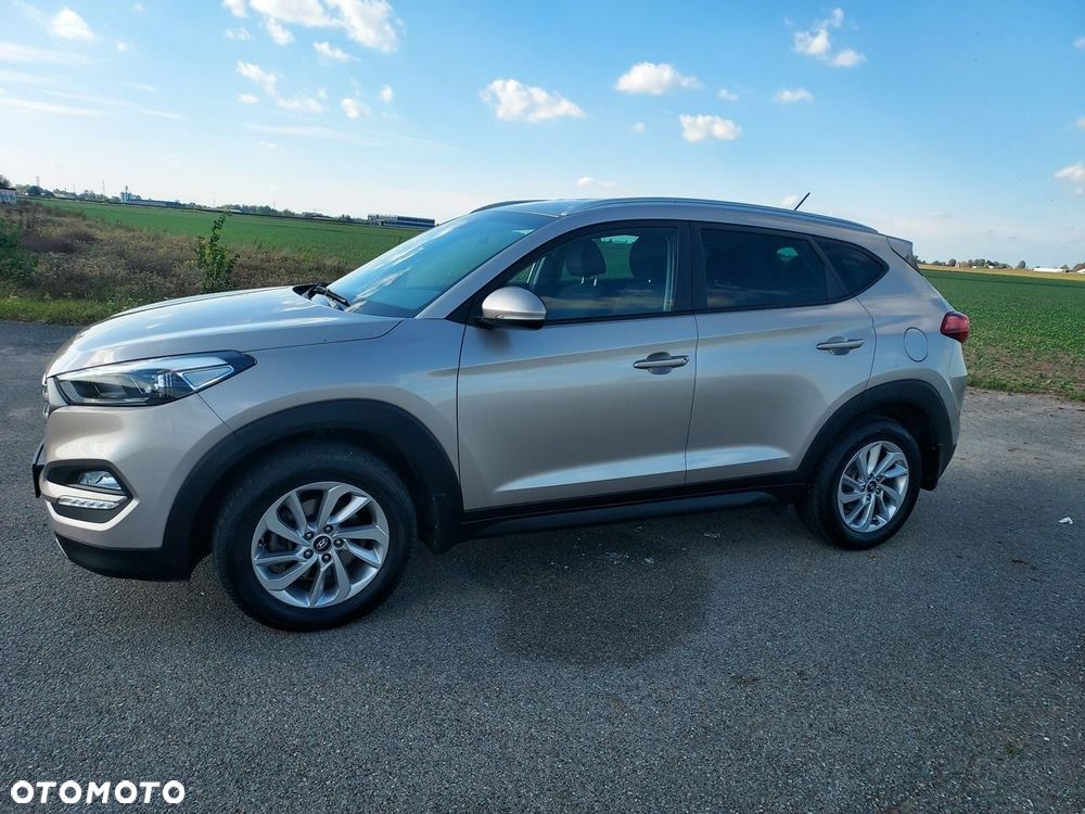 Hyundai Tucson - 2