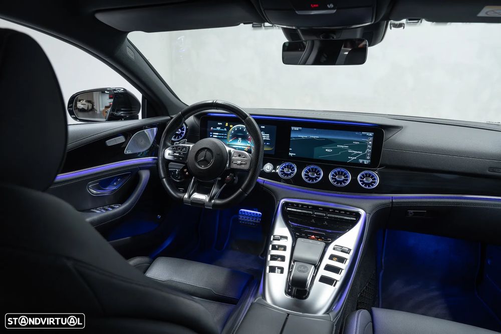 Mercedes-Benz AMG GT 43 - 18