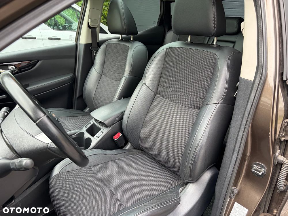 Nissan Qashqai 1.2 DIG-T Tekna EU6 - 7