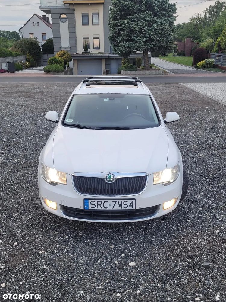 Skoda Superb 1.8 TSI Elegance DSG - 3