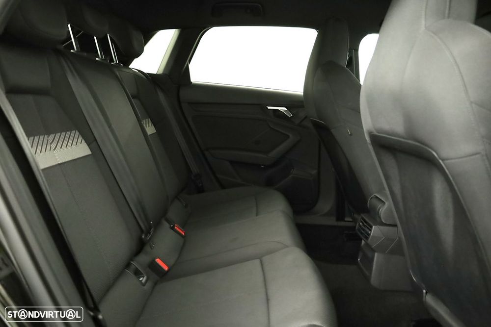 Audi A3 Sportback 45 TFSIe S line - 22
