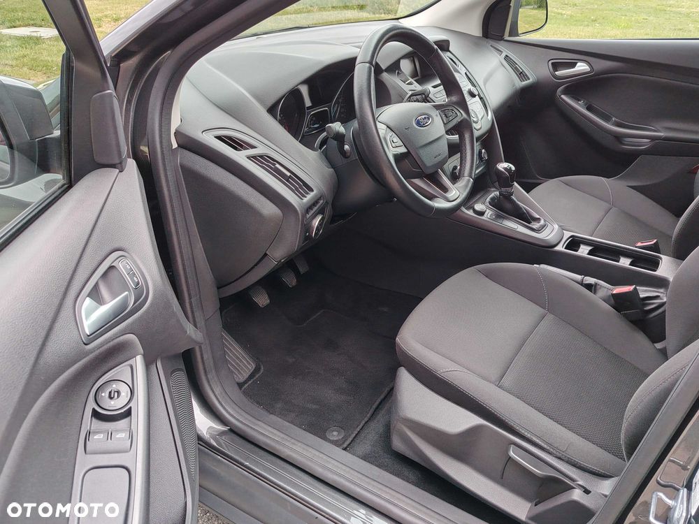 Ford Focus - 5