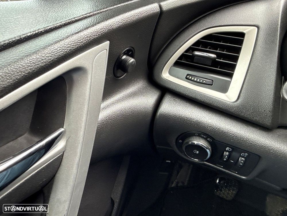 Opel Astra Sports Tourer 1.3 CDTi Enjoy S/S - 12