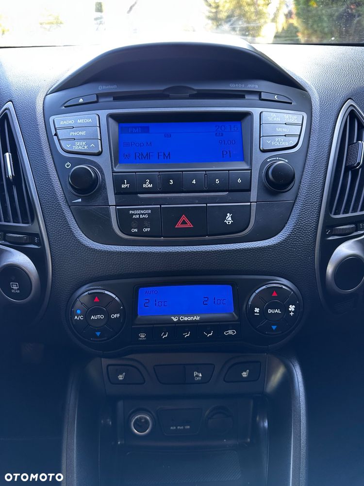 Hyundai ix35 1.6 2WD Fifa World Cup Edition - 34