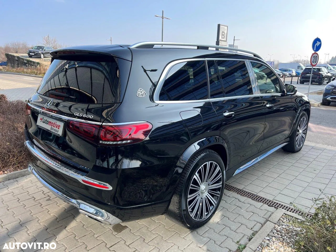 Mercedes-Benz GLS Maybach 600 4Matic 9G-TRONIC - 7
