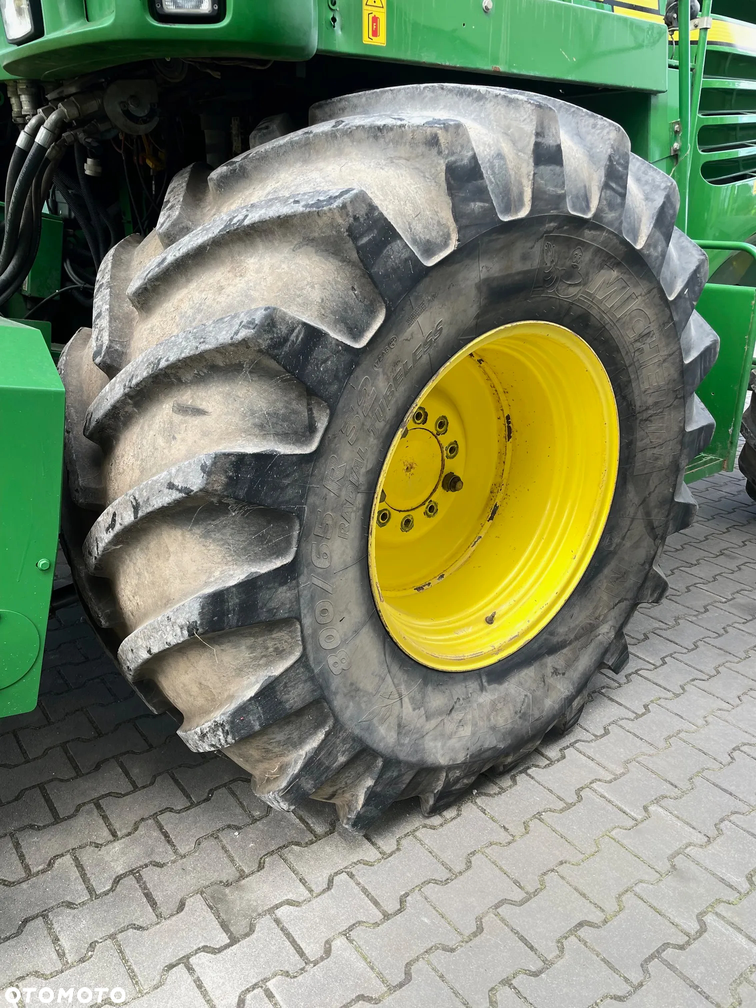 John Deere 7550 - 19