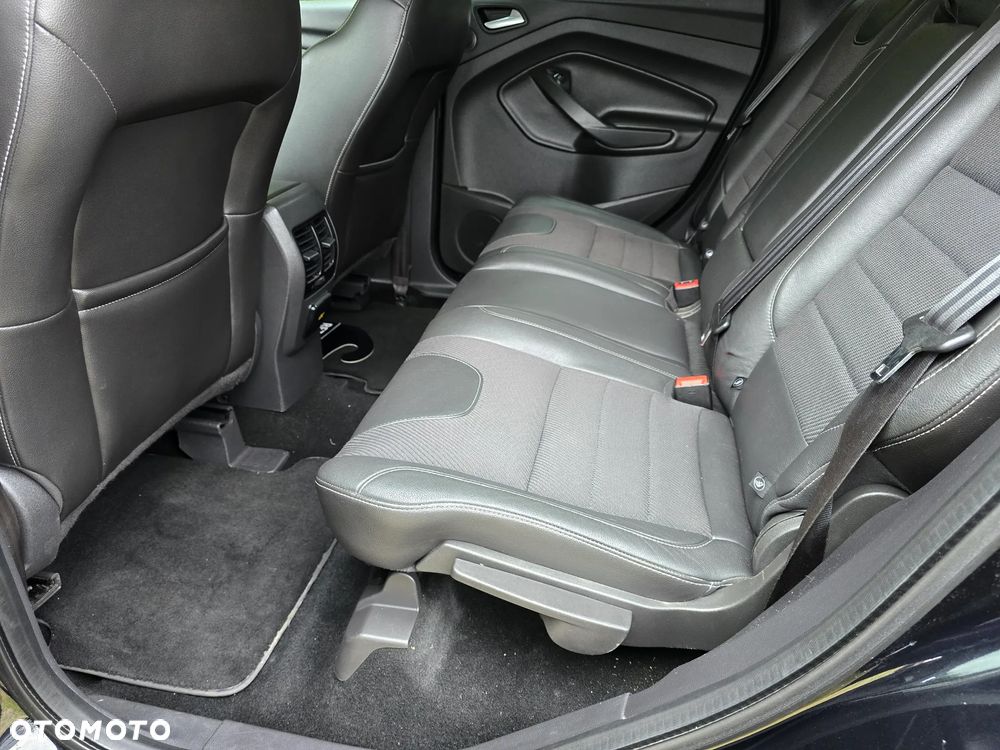 Ford Kuga 2.0 TDCi 4WD Titanium - 19