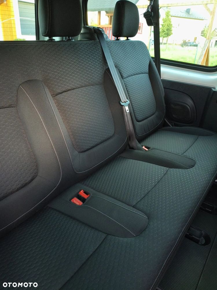 Opel Vivaro L2H1 2.9t Sport - 7