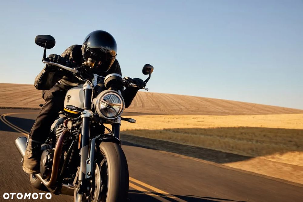 Triumph Speed Twin - 8