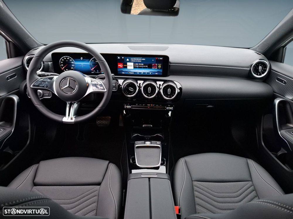 Mercedes-Benz a-180 d - 12